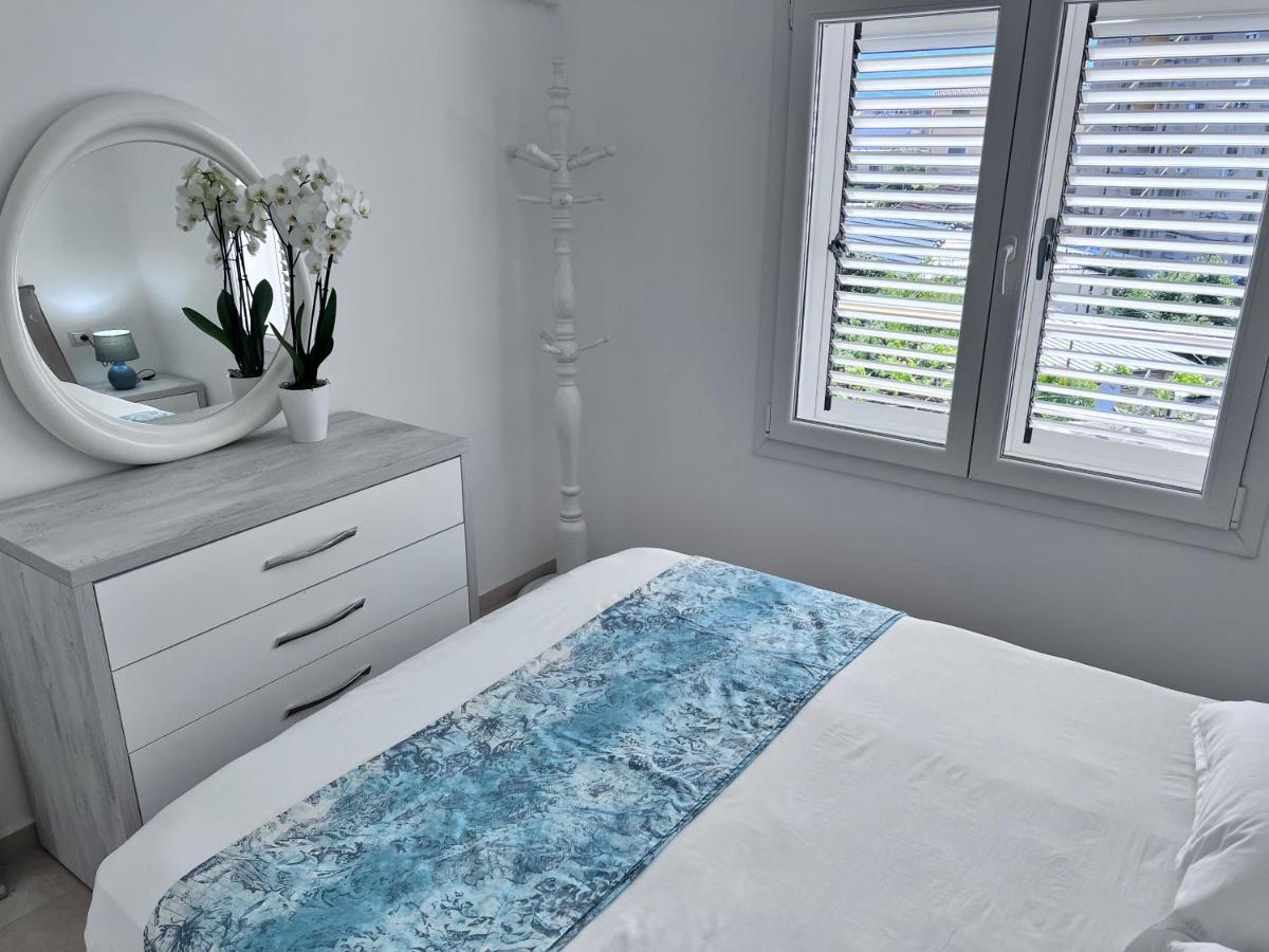 White Luxury Apartment Shkoder Exterior photo